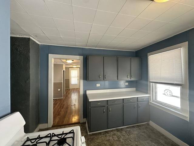 Apartment for rent at 419 W Washington St, Ottawa, IL 61350