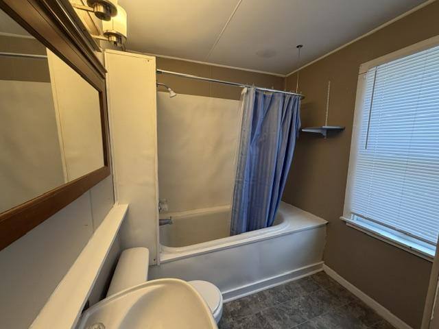 Apartment for rent at 419 W Washington St, Ottawa, IL 61350