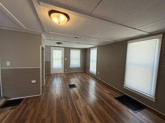 Apartment for rent at 419 W Washington St, Ottawa, IL 61350