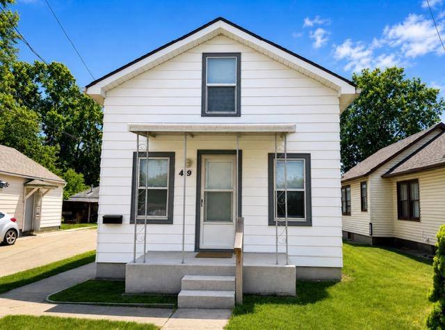 Apartment for rent at 419 W Washington St, Ottawa, IL 61350