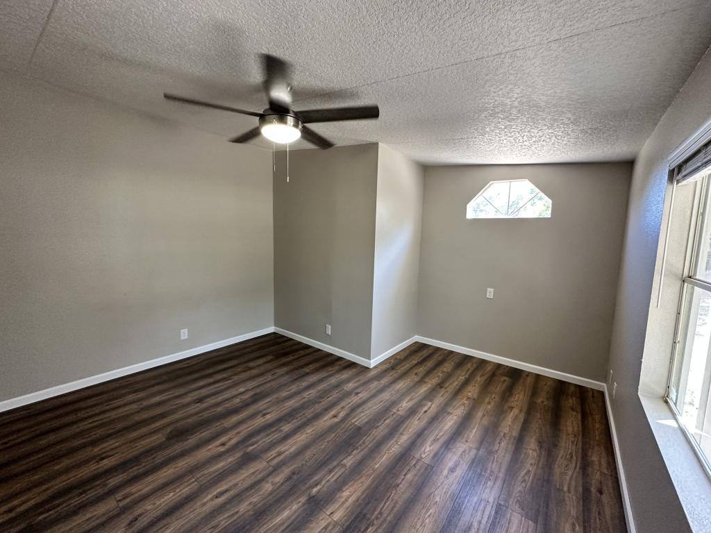 House for rent at 24636 County Rd #561, Astatula, FL 34705