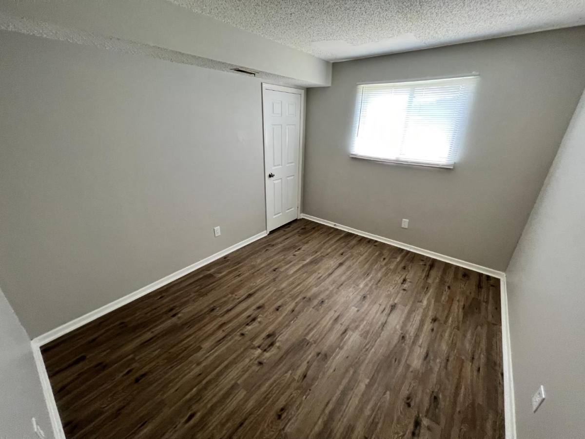 Apartment for rent at 884 Gordon Smith Blvd, Hamilton, OH 45013