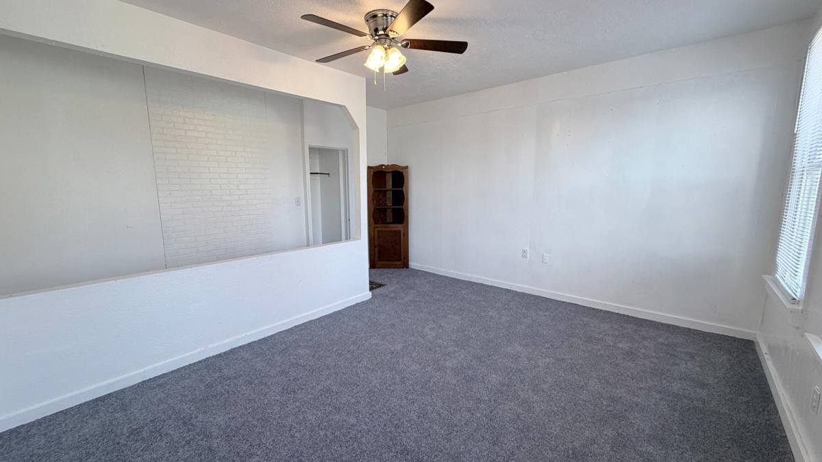 Apartment for rent at 1016 N Elliott St #A, Evansville, IN 47711