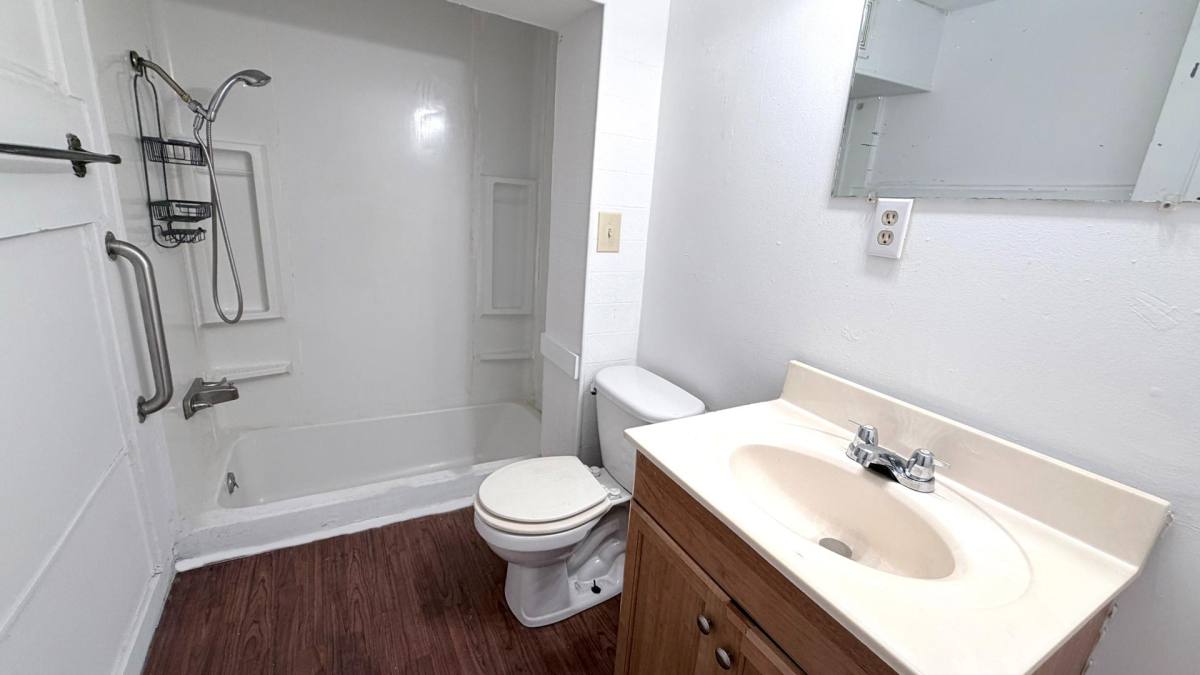 Apartment for rent at 1016 N Elliott St #A, Evansville, IN 47711