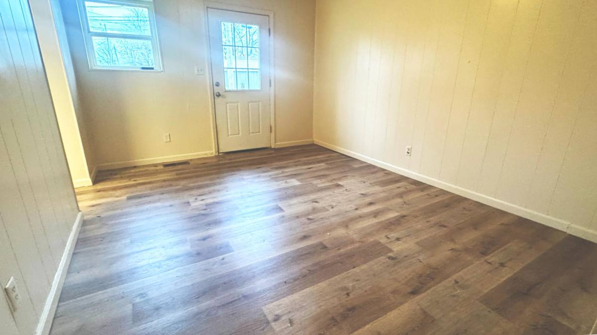 Apartment for rent at 410 N Third Ave #A, Evansville, IN 47710