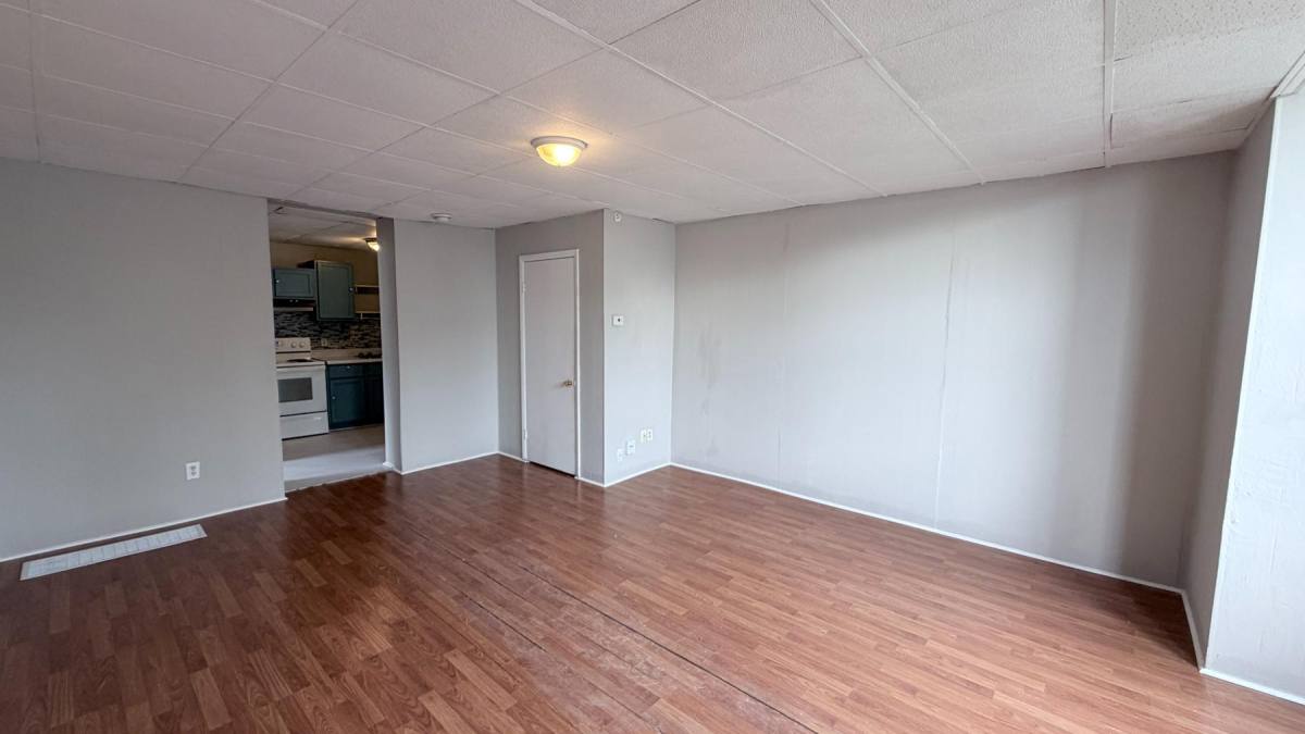 Apartment for rent at 410 N Third Ave #B, Evansville, IN 47710