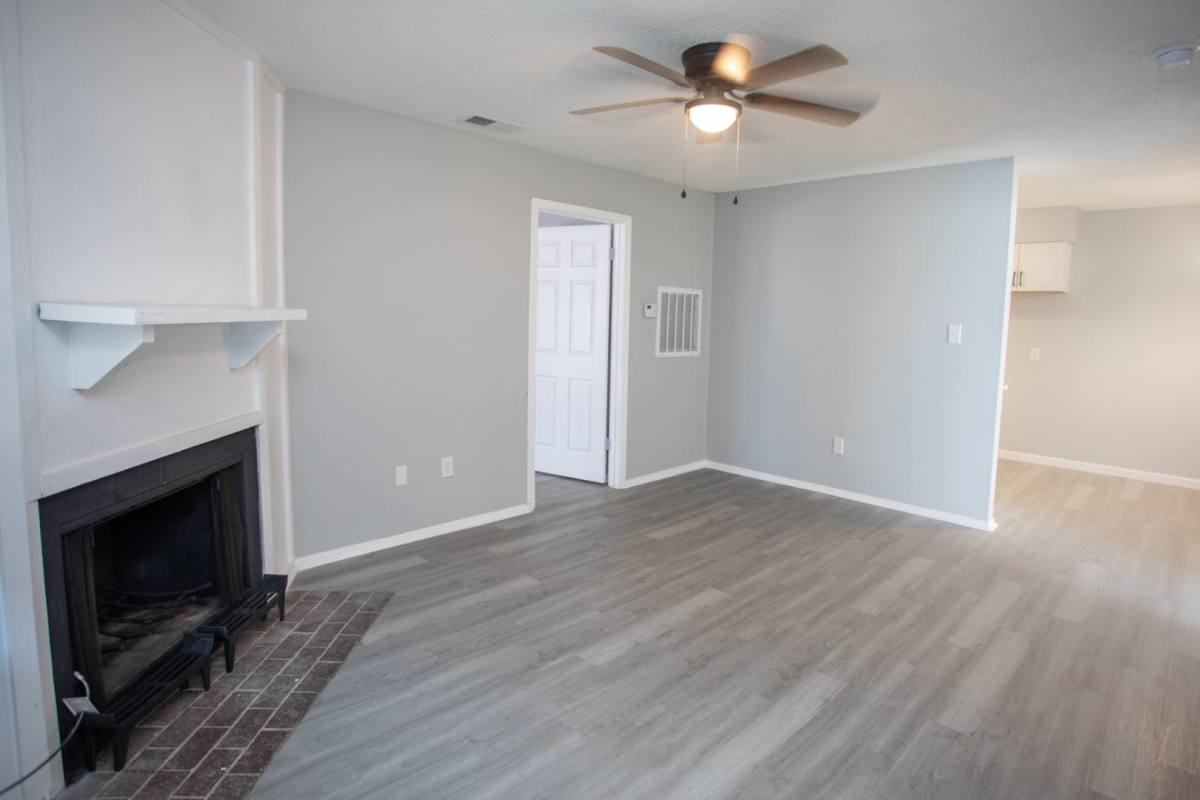 Apartment for rent at 103 Limoges St #C, Duson, LA 70529