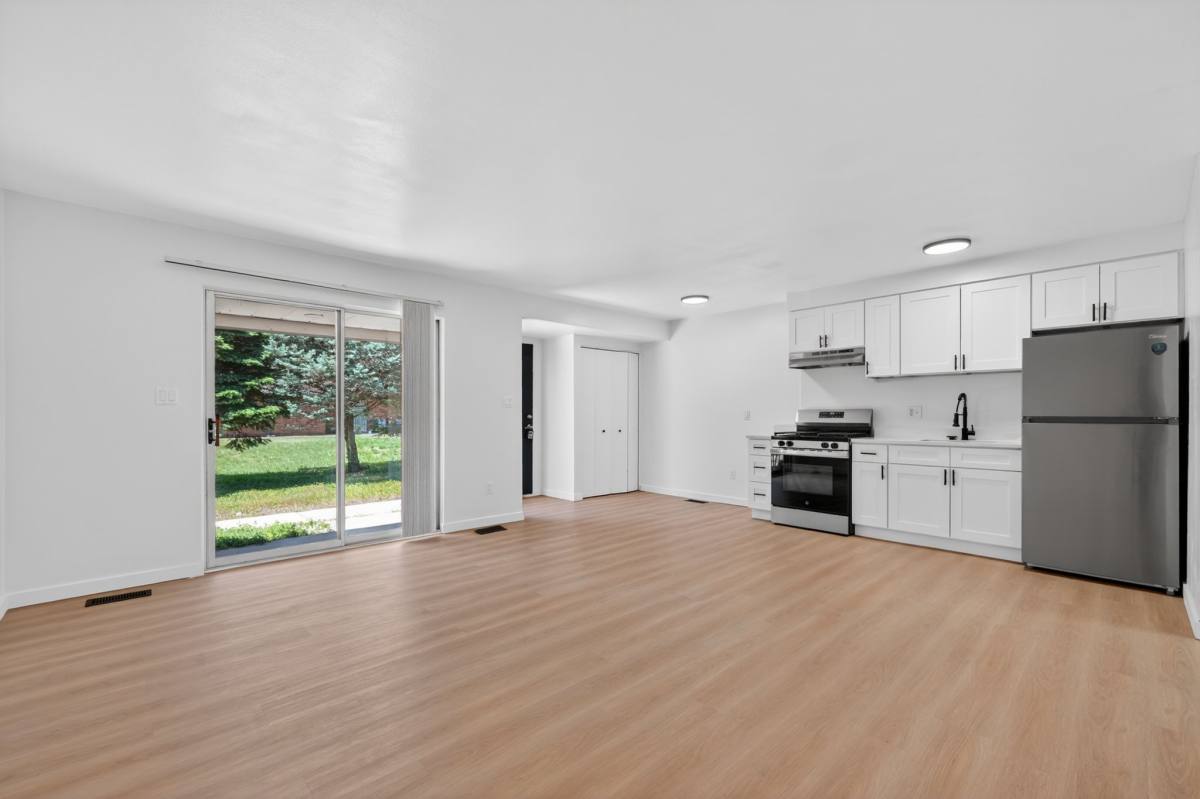 Apartment for rent at 48770 Shelby Rd #8, Utica, MI 48317