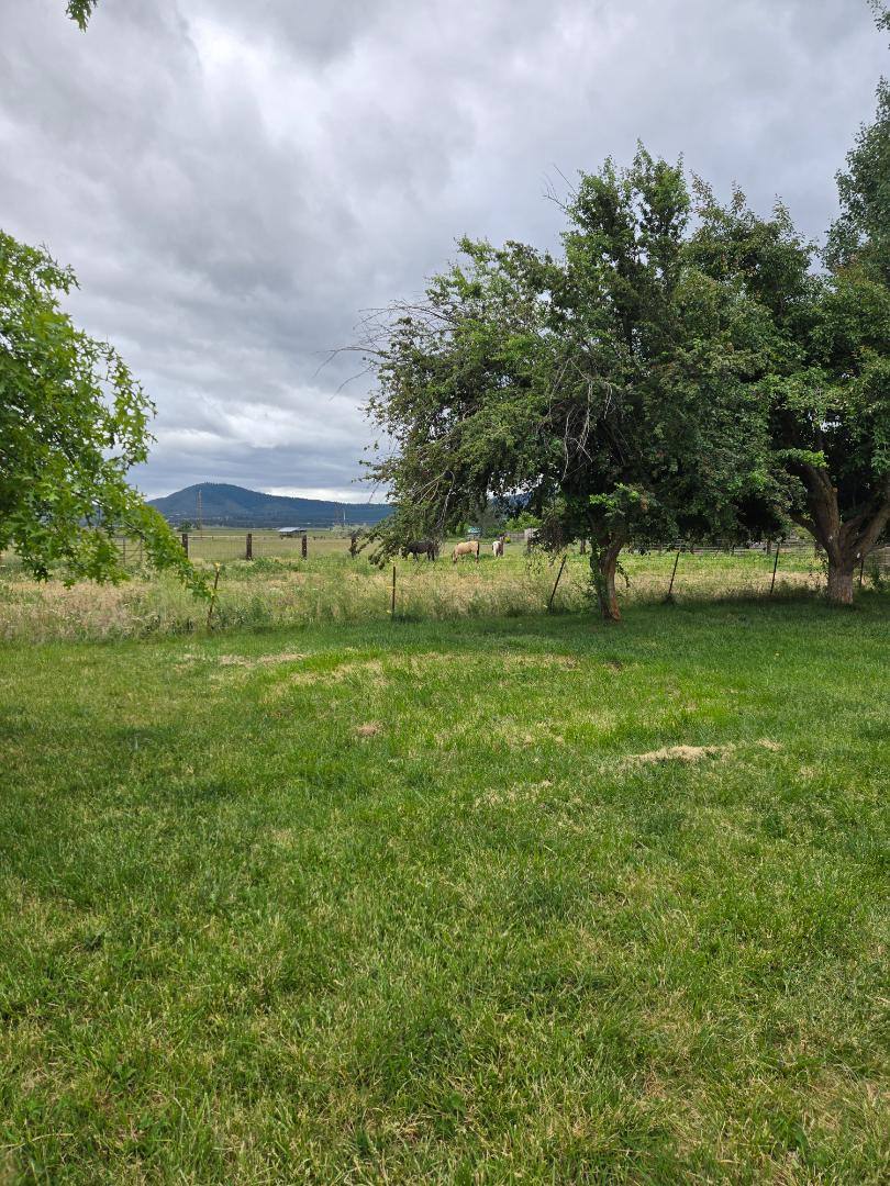 House for rent at 12817 Highway 66, Klamath Falls, OR 97601