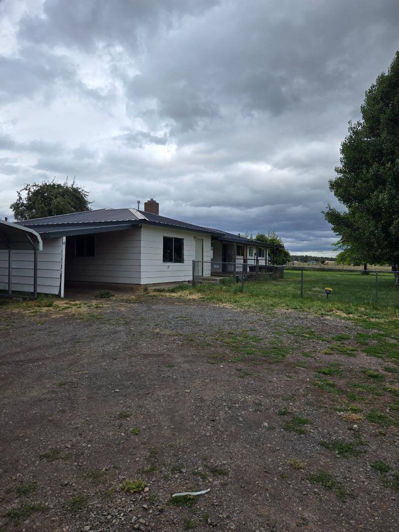 House for rent at 12817 Highway 66, Klamath Falls, OR 97601