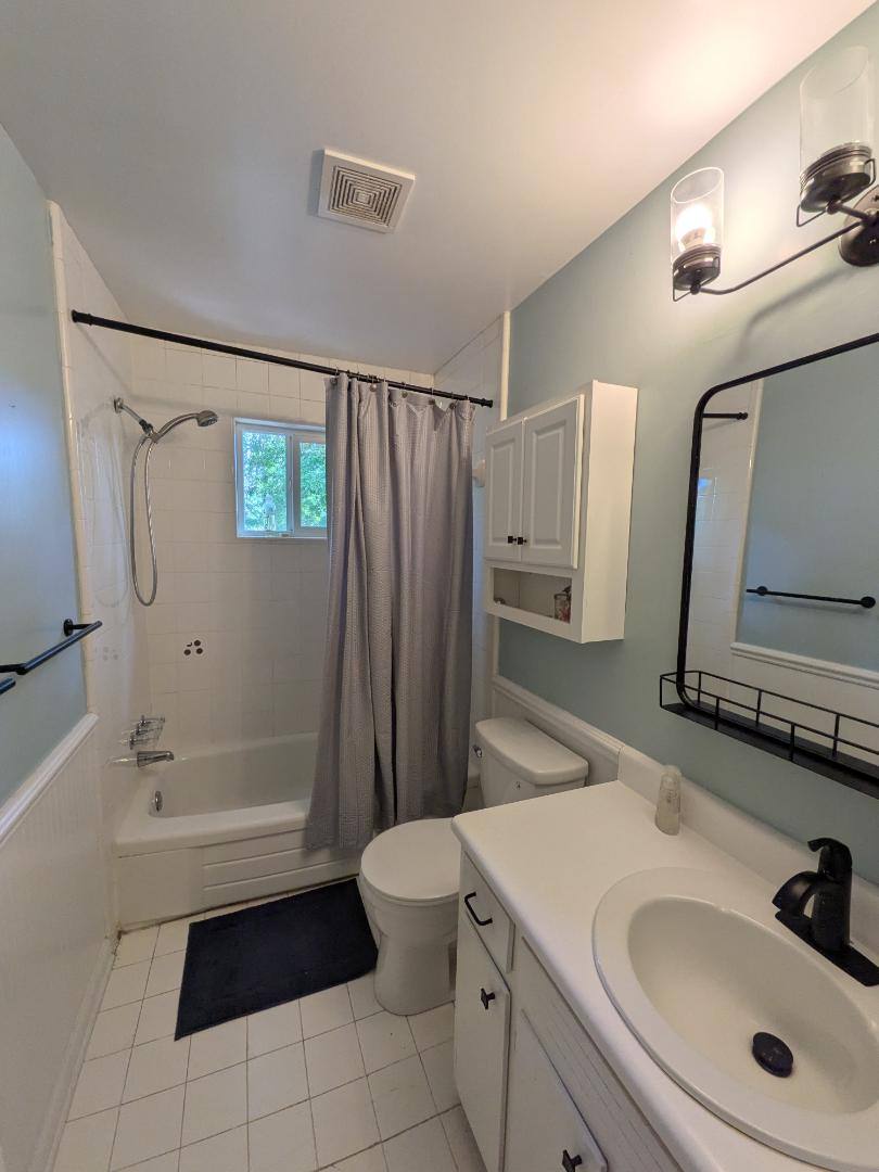 House for rent at 310 Cumberland Dr SE, Huntsville, AL 35803