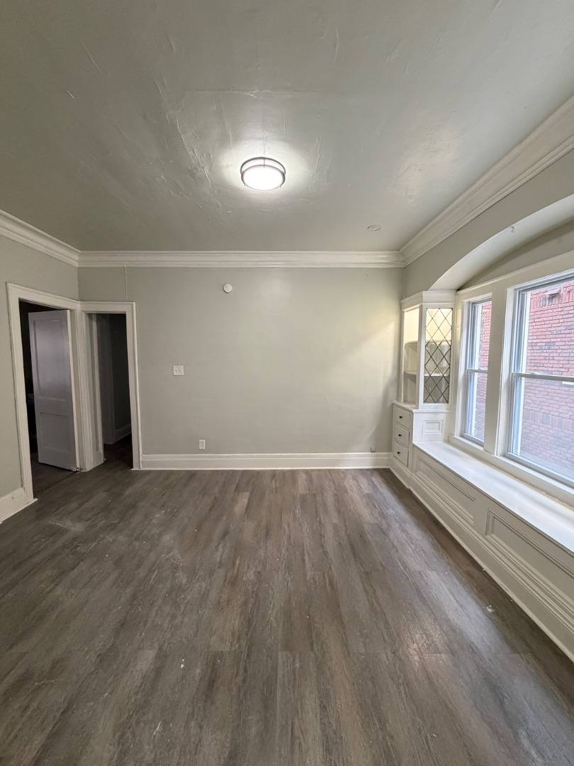 Apartment for rent at 929 Thornhill Dr #DOWN, Cleveland, OH 44108
