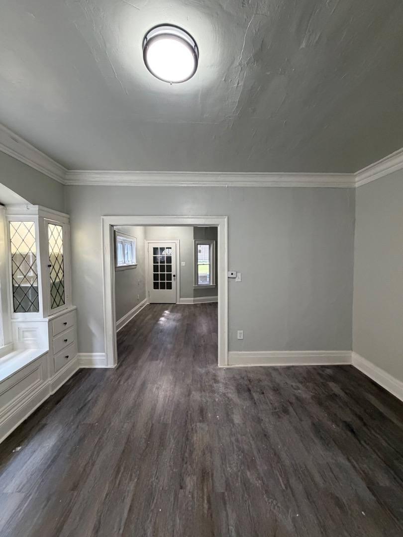Apartment for rent at 929 Thornhill Dr #DOWN, Cleveland, OH 44108