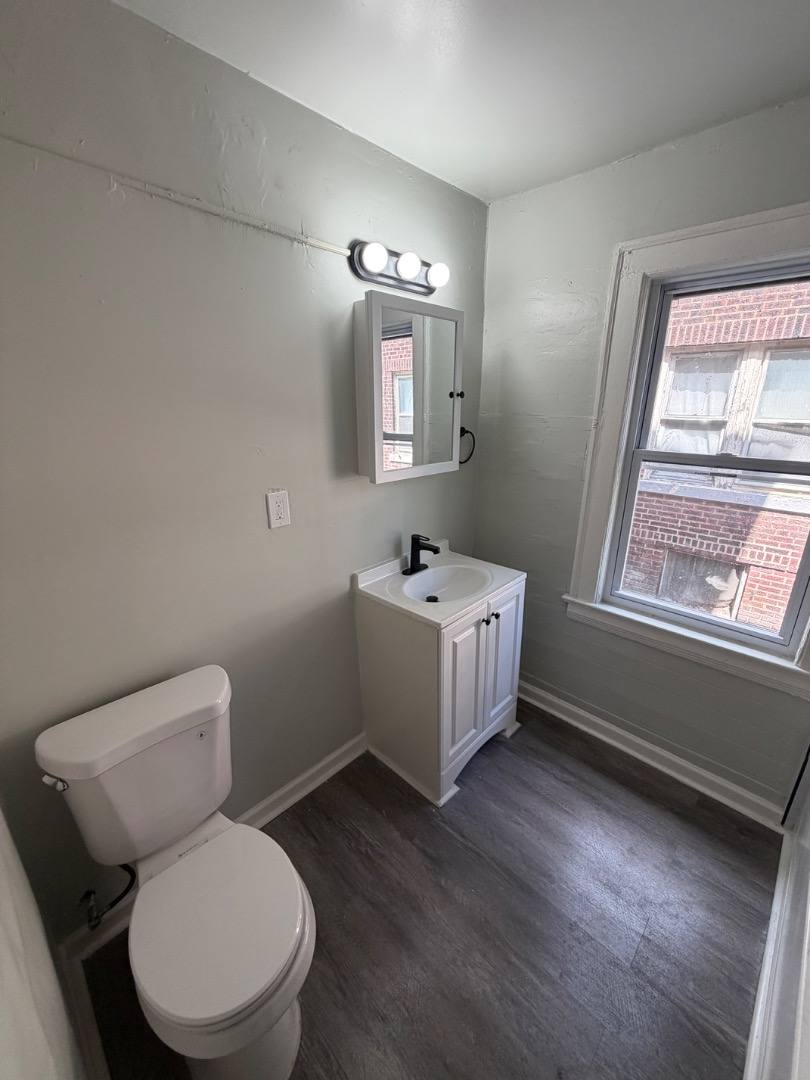 Apartment for rent at 929 Thornhill Dr #DOWN, Cleveland, OH 44108