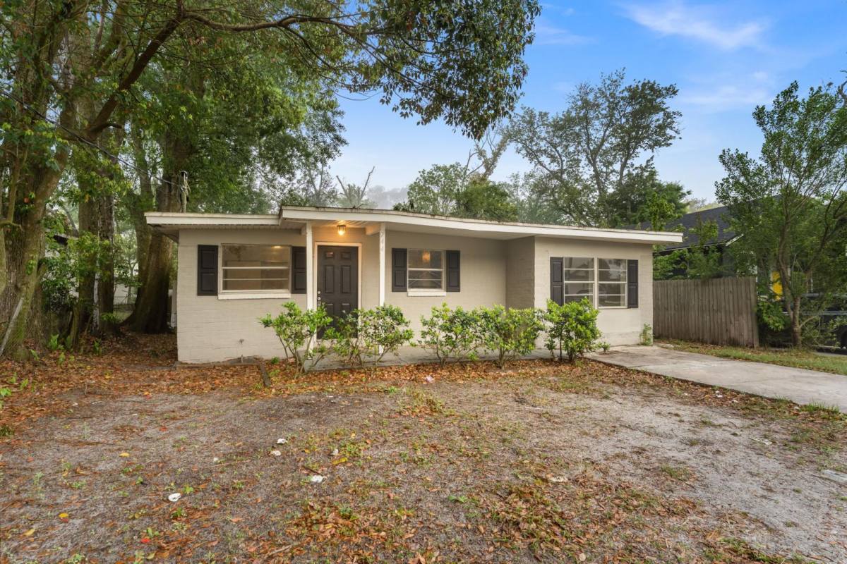 House for rent at 744 Mackinaw St, Jacksonville, FL 32254
