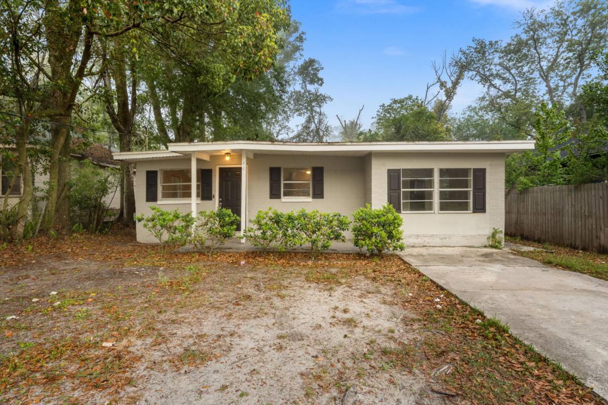 House for rent at 744 Mackinaw St, Jacksonville, FL 32254