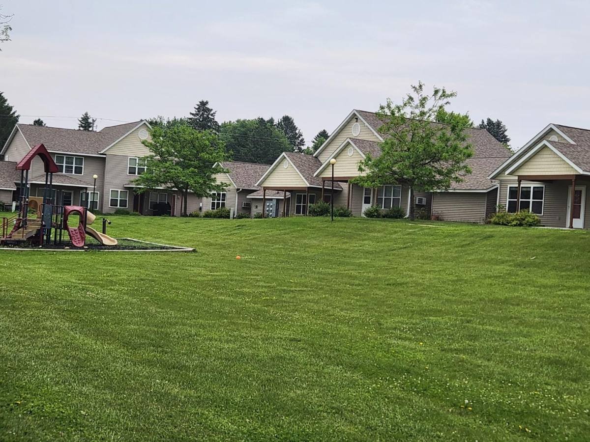 Townhouse for rent at 559-599 N Maple St #583-D 40H, Ellsworth, WI 54011