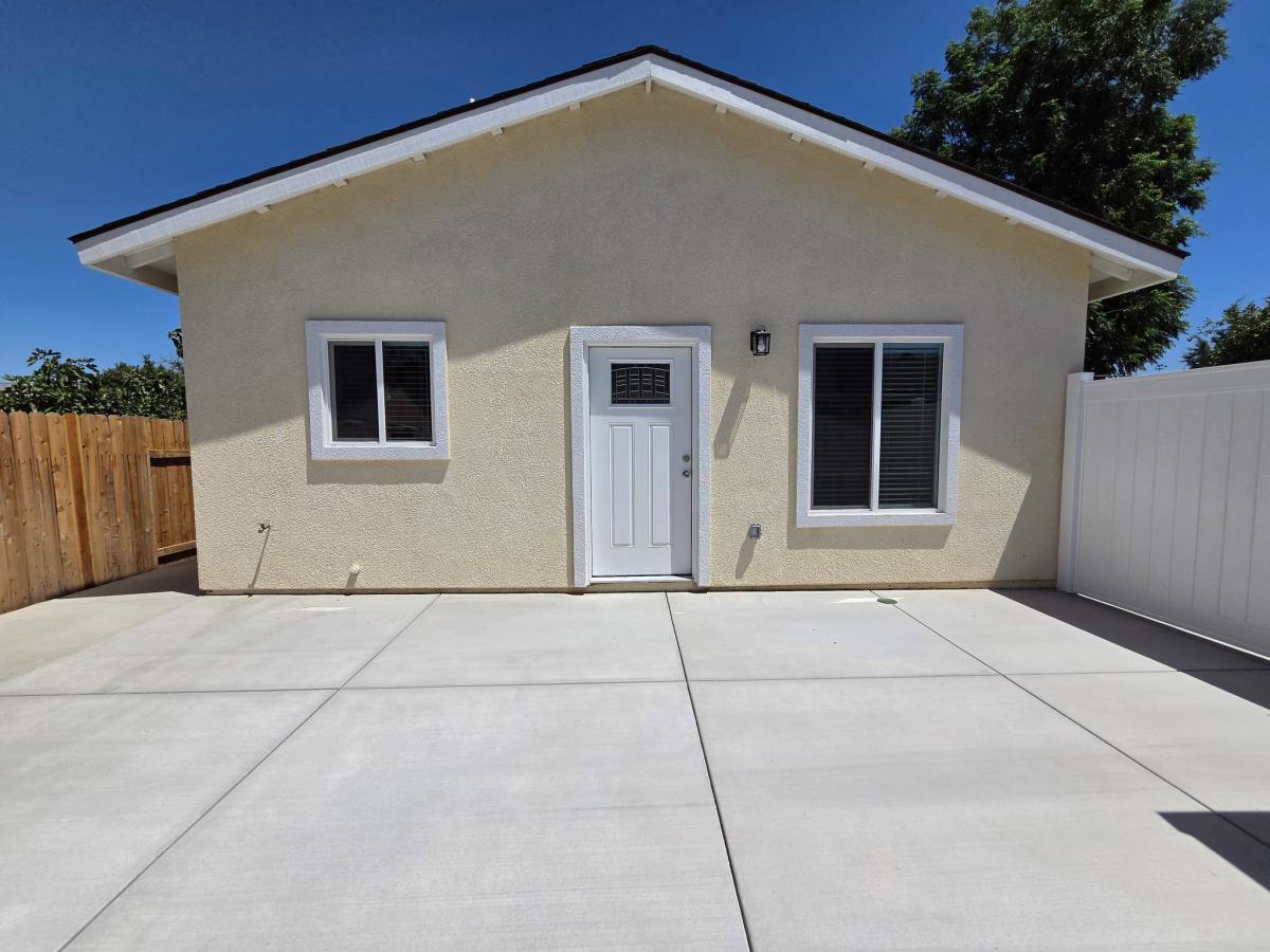 House for rent at 1808 Saint Clair Court #B, Bakersfield, CA 93304