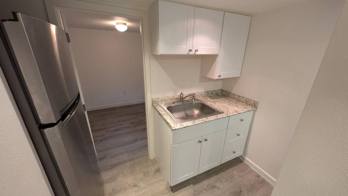 Apartment for rent at 118 E 5th Ave, Cheyenne, WY 82001