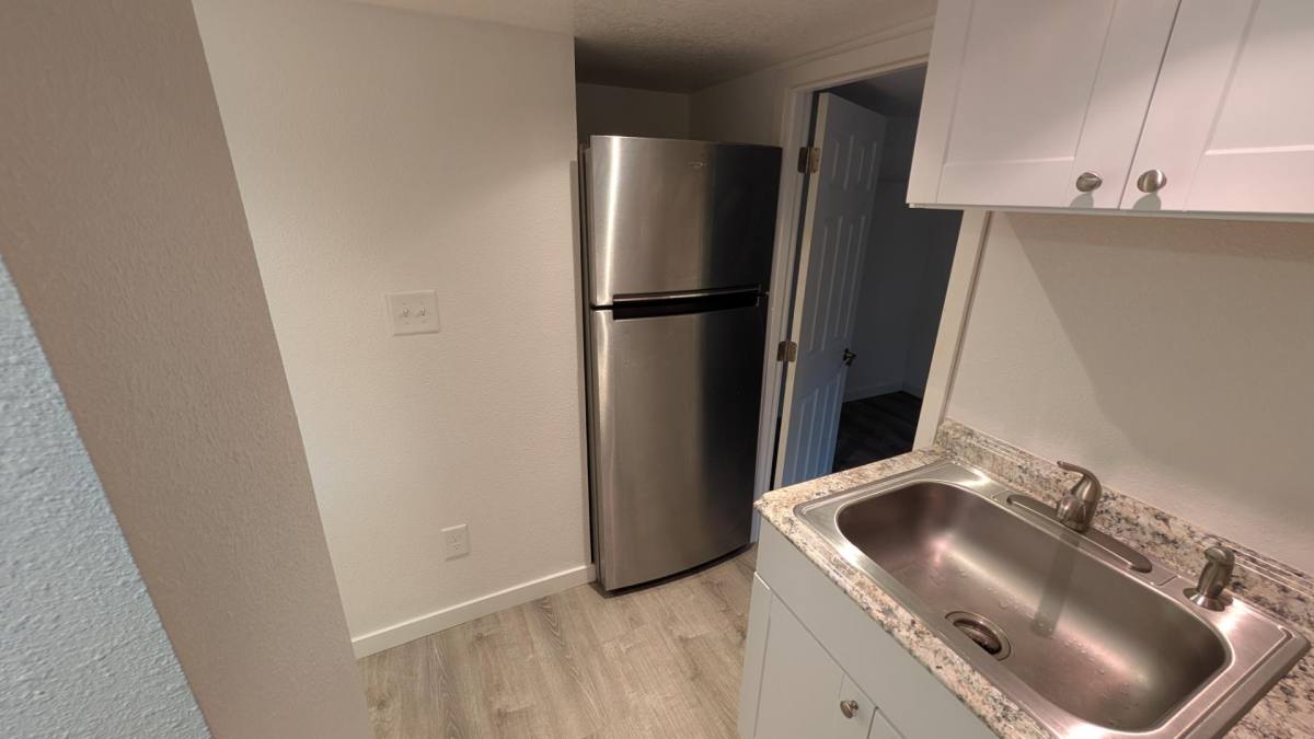Apartment for rent at 118 E 5th Ave, Cheyenne, WY 82001