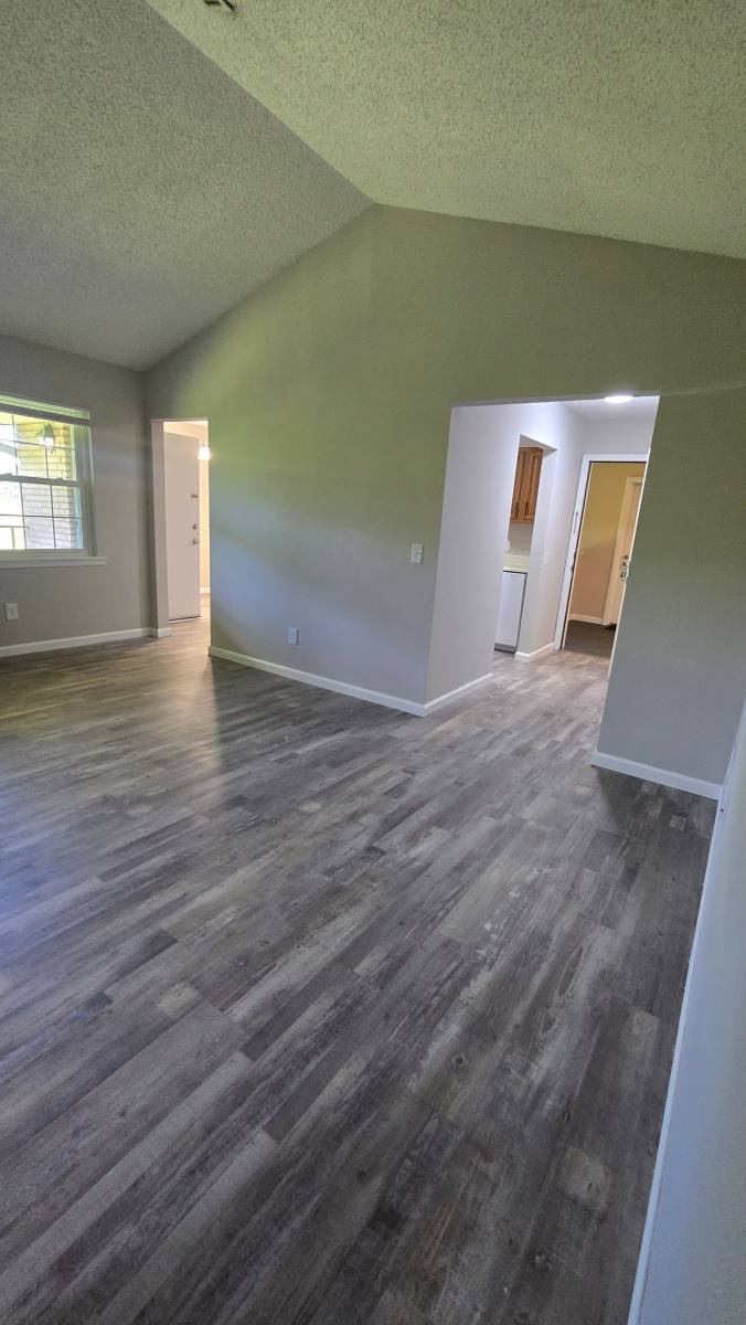 Apartment for rent at 2950 Auburn Rd #C9, Huntington, WV 25704