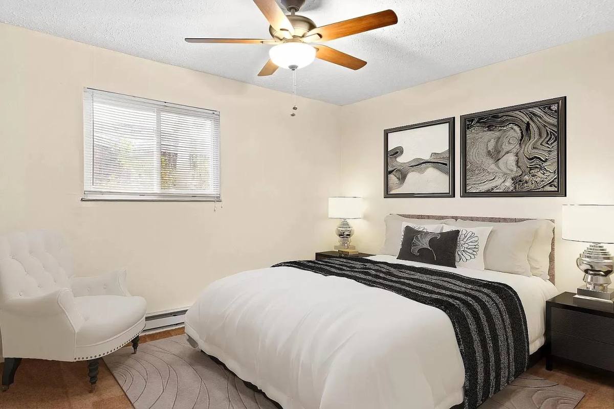 Townhouse for rent at 1000 Brooks End Court #2, Columbus, OH 43204