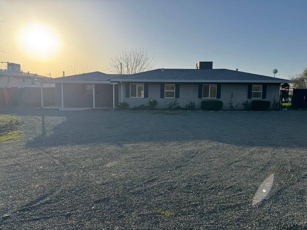 House for rent at 3217 Sugarloaf Mountain Rd, Loomis, CA 95650