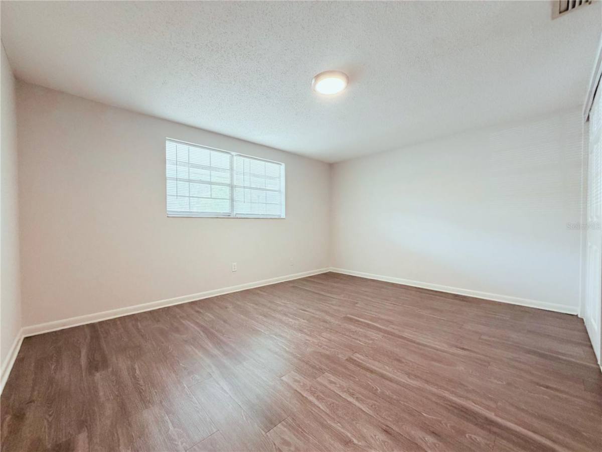 Apartment for rent at 5305 Oakwood Court, Tampa, FL 33610