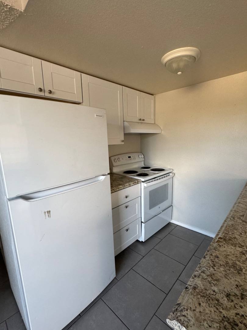Apartment for rent at 916 San Pedro Dr SE #916-3, Albuquerque, NM 87108