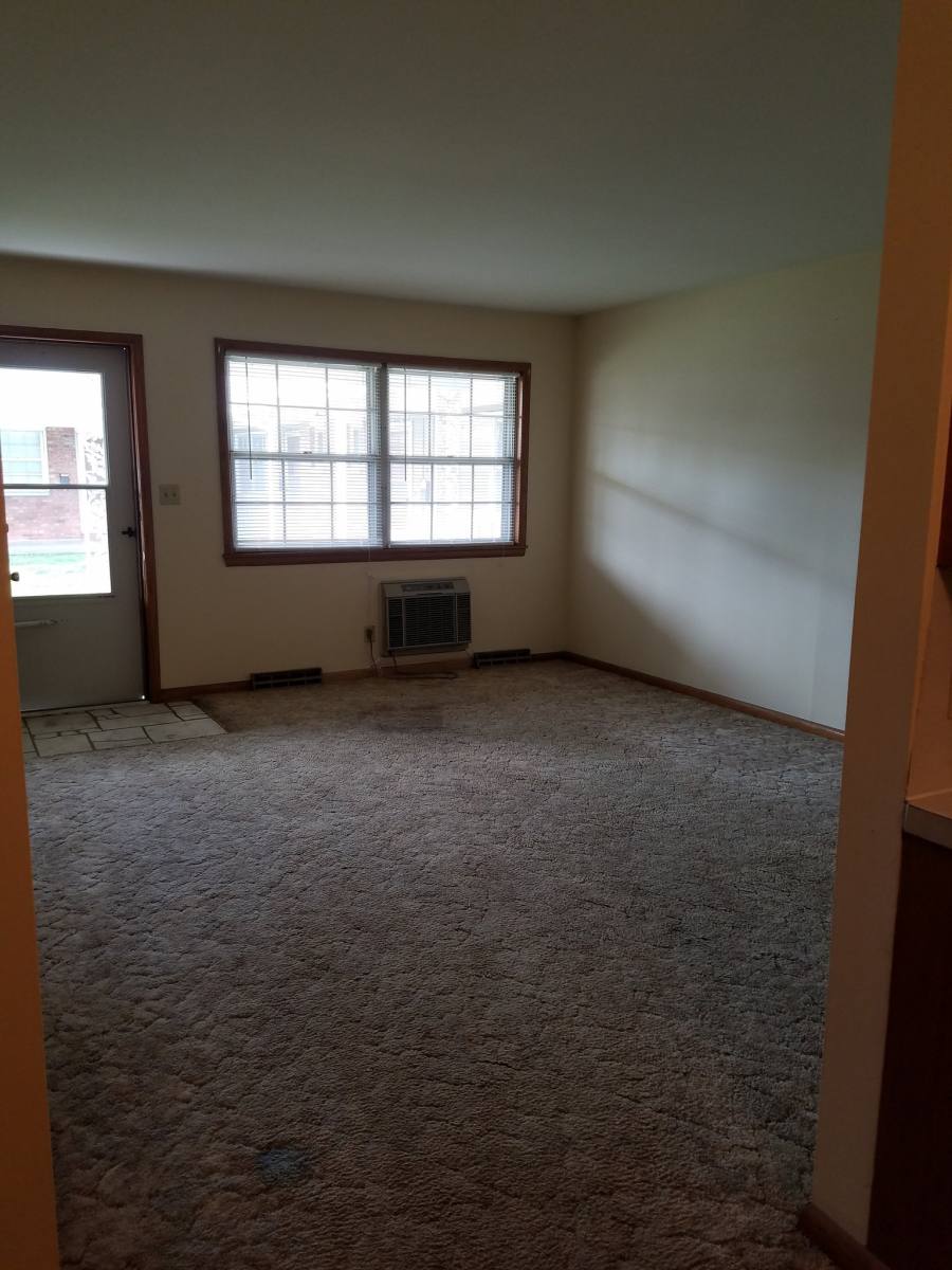 Apartment for rent at 1234 E Elm #12, Springfield, MO 65802