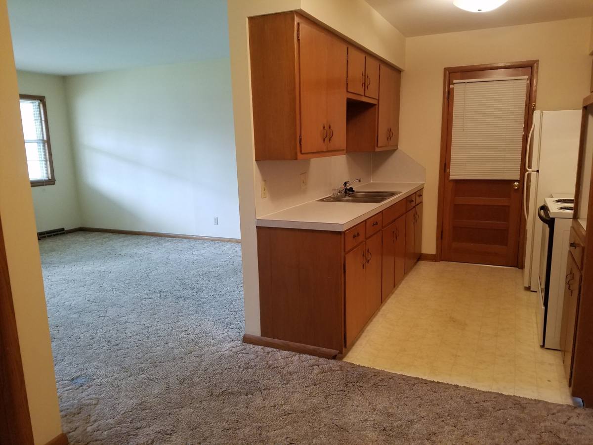 Apartment for rent at 1234 E Elm #12, Springfield, MO 65802