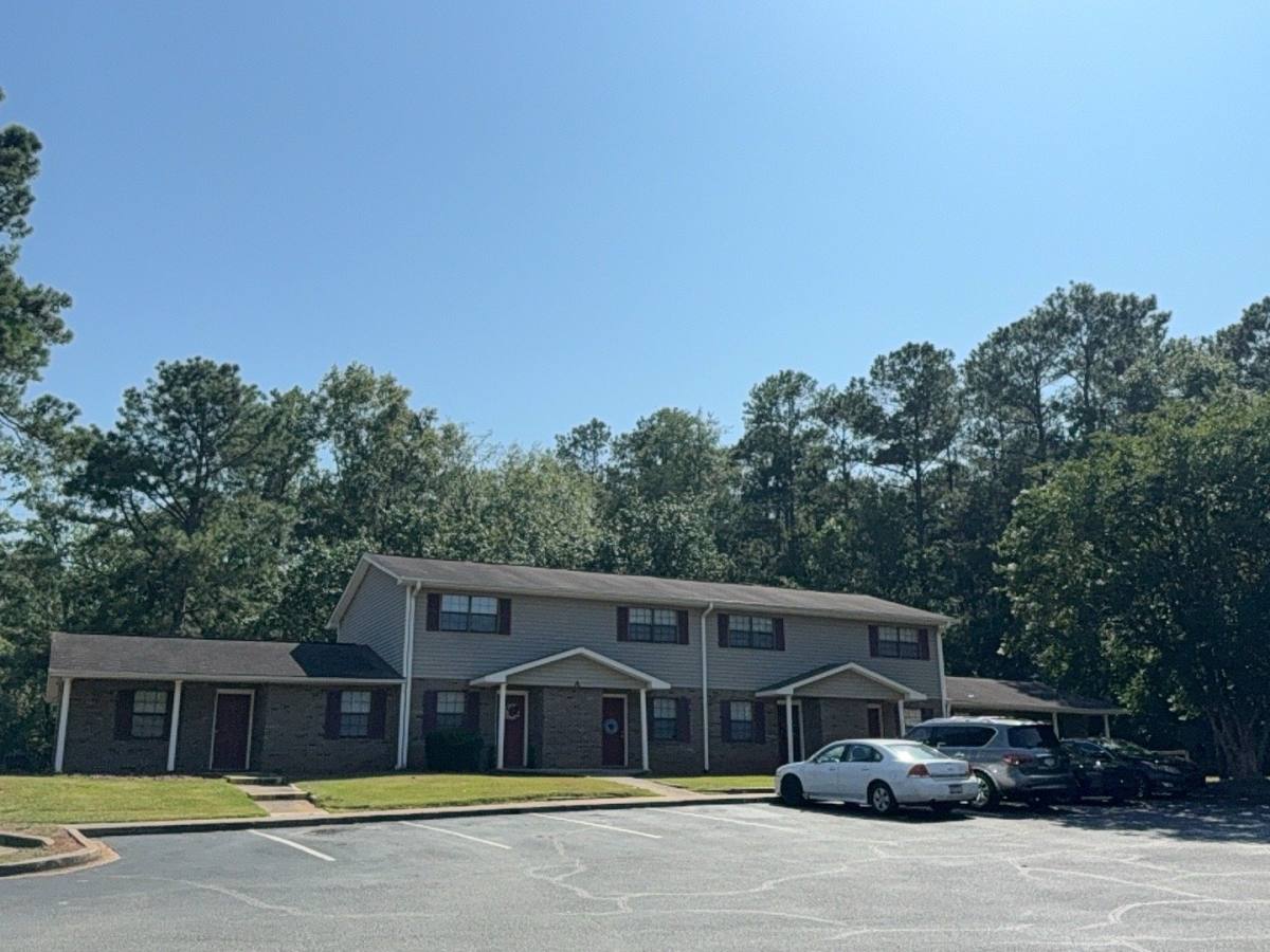 Apartment for rent at 221 W A Reel Dr #E1, Edgefield, SC 29824