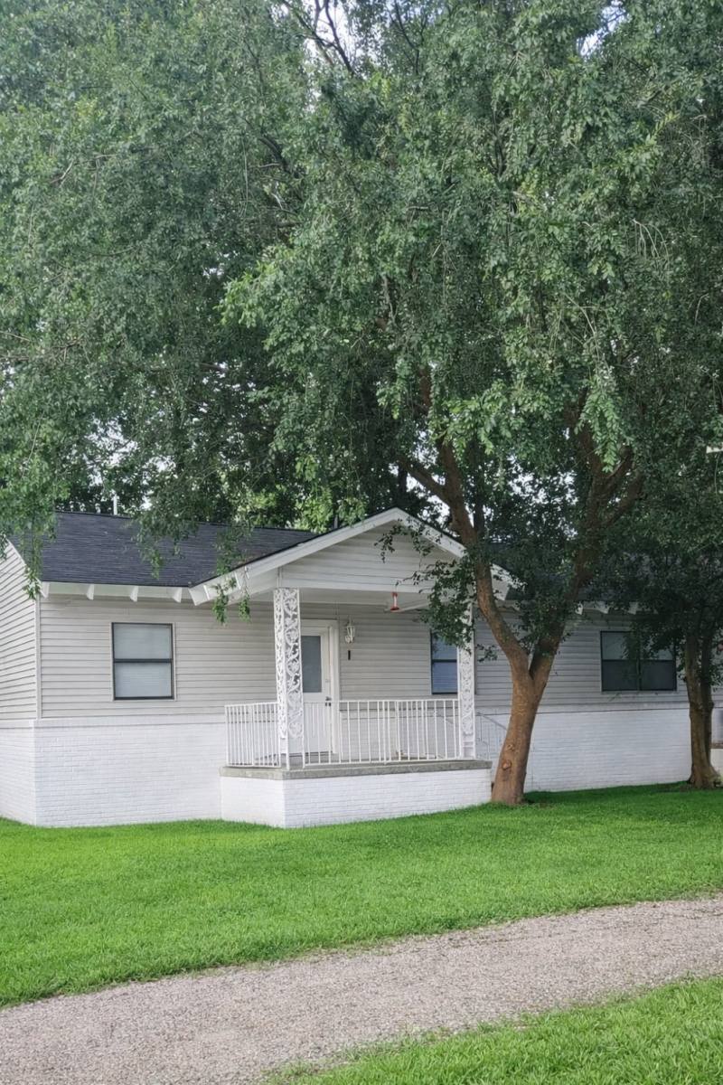 Apartment for rent at 285 Hickory Rd #1, Biloxi, MS 39531