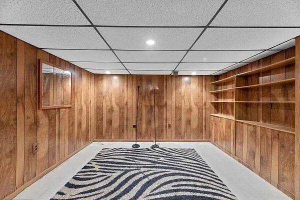 Townhouse for rent at 670 Queensgate Rd, Baltimore, MD 21229