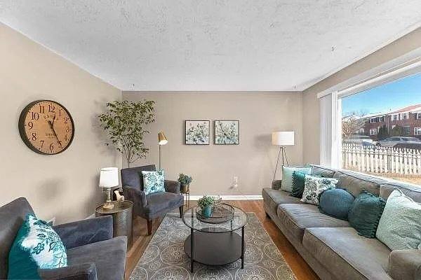 Townhouse for rent at 670 Queensgate Rd, Baltimore, MD 21229