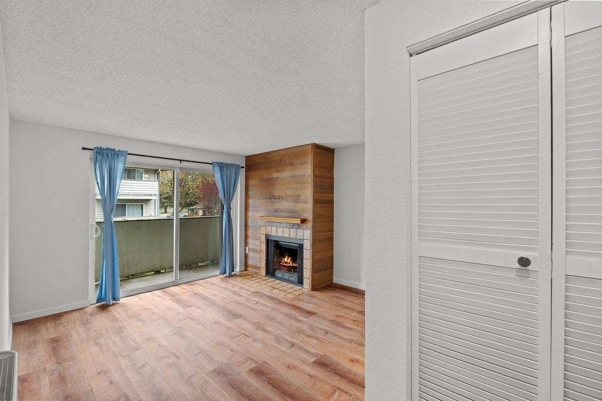 Condo for rent at 1150 Sunset Blvd NE #220, Renton, WA 98056