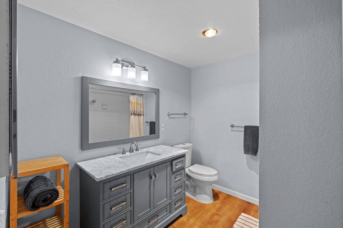 Condo for rent at 1150 Sunset Blvd NE #220, Renton, WA 98056