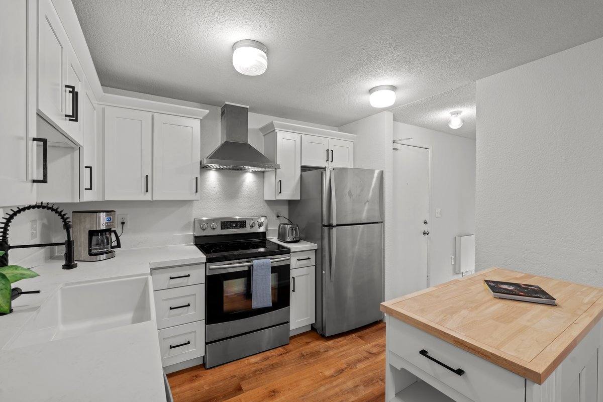 Condo for rent at 1150 Sunset Blvd NE #220, Renton, WA 98056