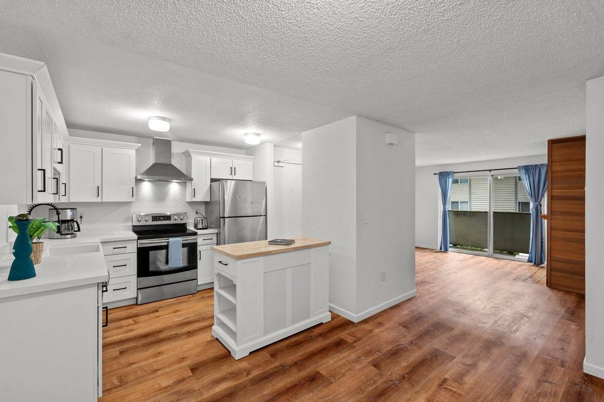 Condo for rent at 1150 Sunset Blvd NE #220, Renton, WA 98056