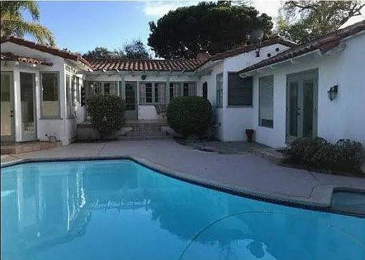 House for rent at 204 Via La Circula, Redondo Beach, CA 90277