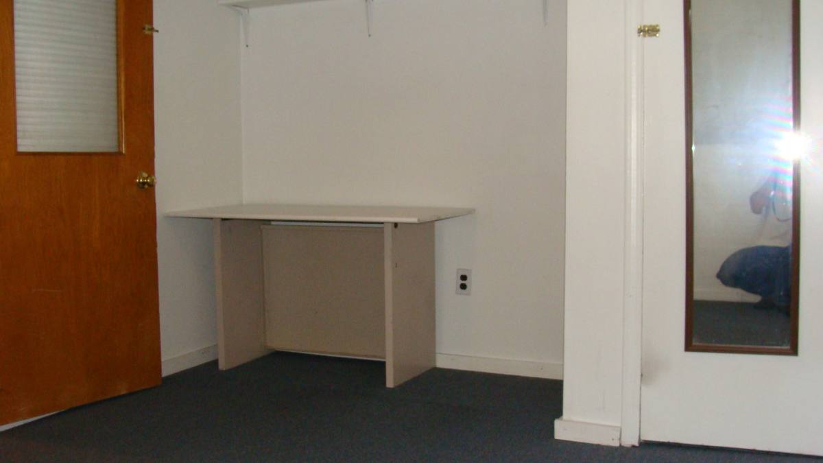 Apartment for rent at 824 W Main St #B, Muncie, IN 47305