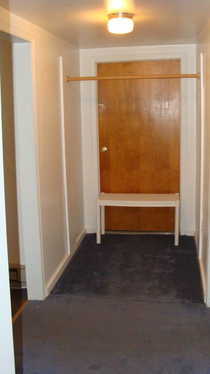 Apartment for rent at 824 W Main St #B, Muncie, IN 47305