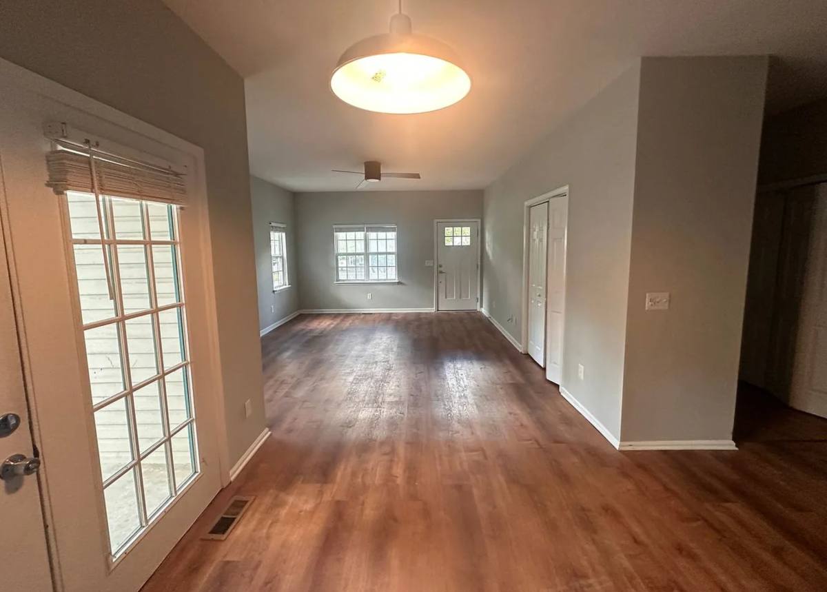 House for rent at 4912 Old Meares Rd, Wilmington, NC 28403