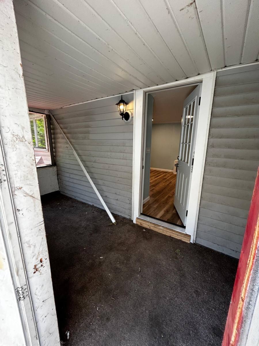 House for rent at 305 Jackson St, Olyphant, PA 18447