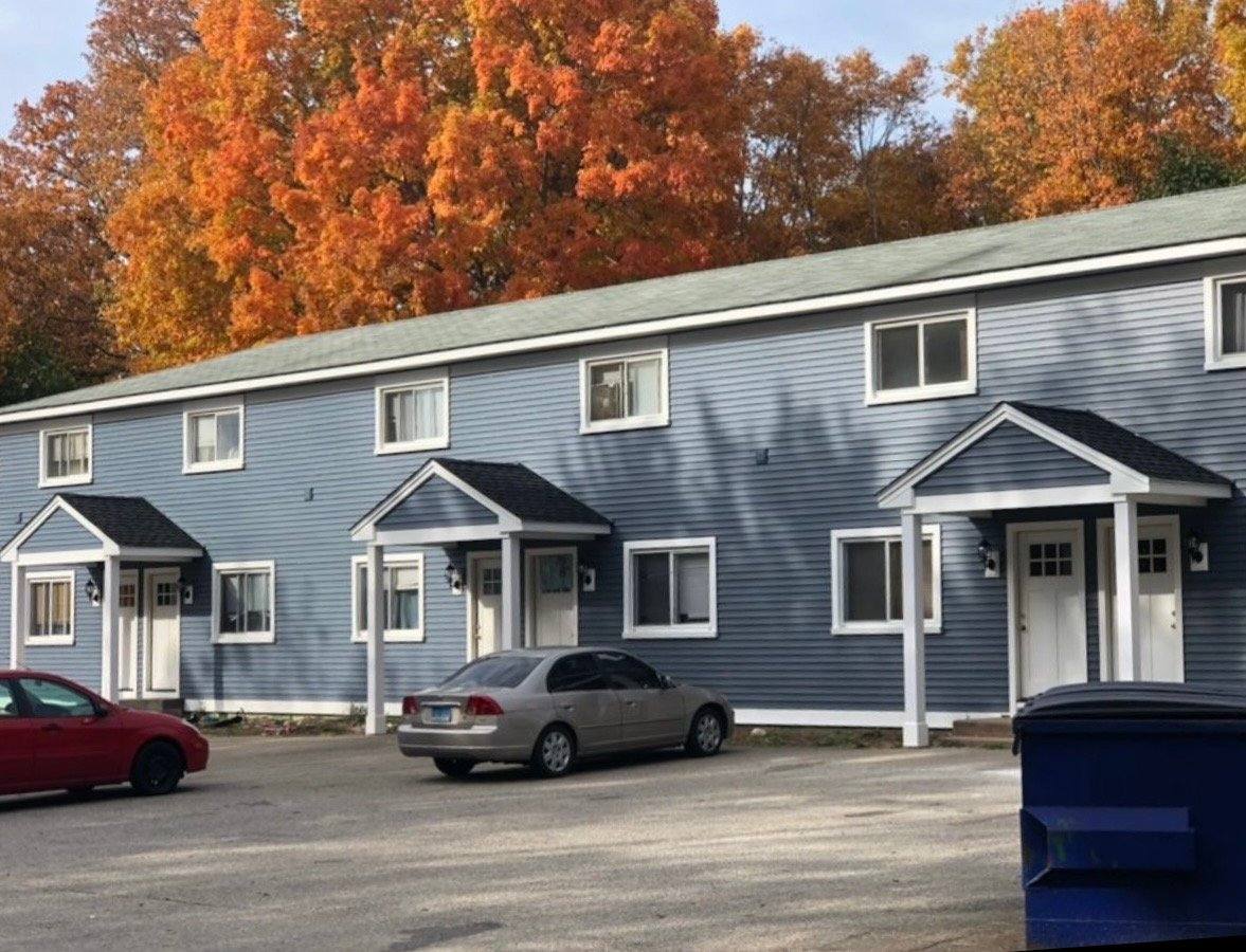 Townhouse for rent at 16 Lynch Rd #5, Chaplin, CT 06235
