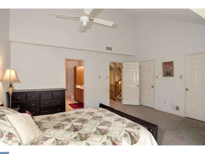 Townhouse for rent at 68 Main St, Wayne, PA 19087