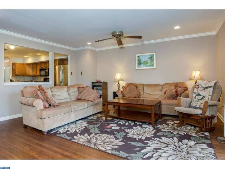 Townhouse for rent at 68 Main St, Wayne, PA 19087