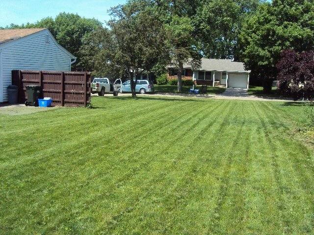 House for rent at 1112 Carver St, Iowa City, IA 52245