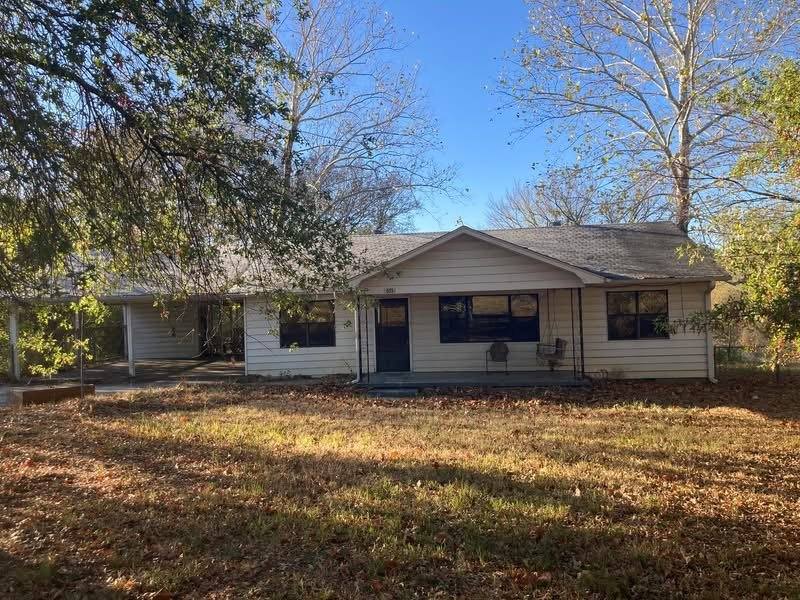 House for rent at 513 Highway 10 NE, Hackett, AR 72937