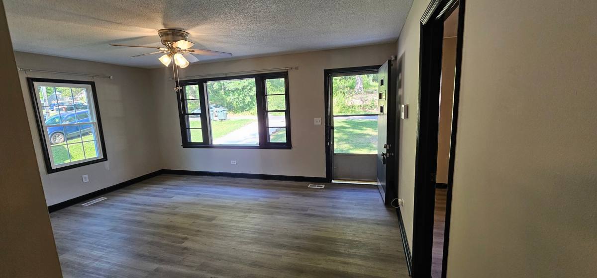 House for rent at 609 N Rhyne St, Gastonia, NC 28054